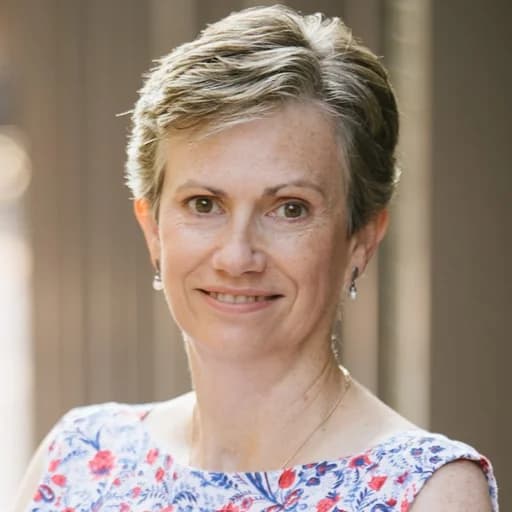 Lesley Markham